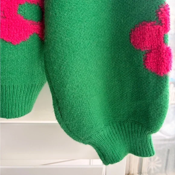BiBi Green Sweater with Pink Floral Design - Picture 7 of 9